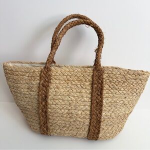 Hat Attack Cameron Handheld Raffia Bag